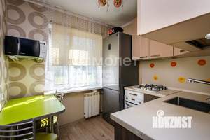 2-к квартира, вторичка, 47м2, 3/5 этаж