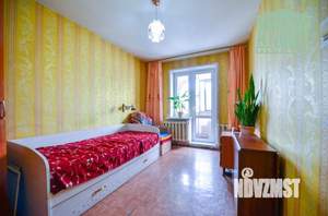 4-к квартира, вторичка, 78м2, 9/10 этаж