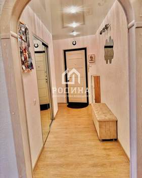 3-к квартира, вторичка, 70м2, 1/10 этаж