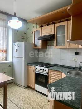 3-к квартира, вторичка, 66м2, 8/10 этаж