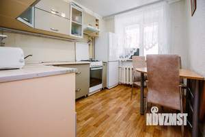 3-к квартира, вторичка, 65м2, 3/5 этаж