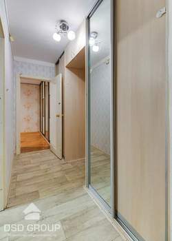 2-к квартира, вторичка, 51м2, 1/10 этаж