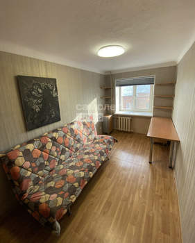 3-к квартира, вторичка, 58м2, 3/5 этаж