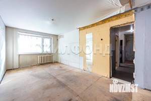 2-к квартира, вторичка, 44м2, 1/5 этаж