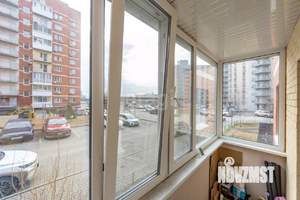 2-к квартира, вторичка, 60м2, 1/9 этаж