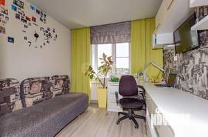 4-к квартира, вторичка, 78м2, 8/9 этаж