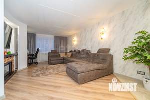 4-к квартира, вторичка, 126м2, 4/10 этаж