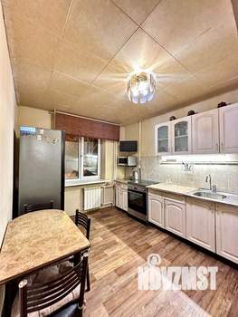 2-к квартира, вторичка, 51м2, 1/10 этаж