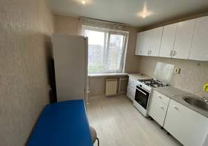 2-к квартира, вторичка, 50м2, 9/9 этаж