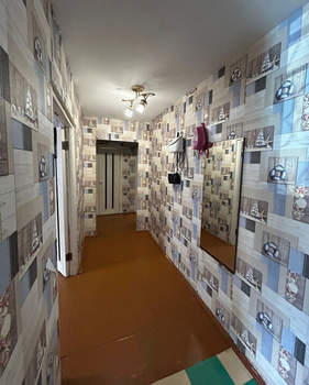 3-к квартира, вторичка, 68м2, 1/10 этаж