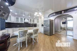 3-к квартира, вторичка, 62м2, 2/9 этаж