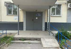 3-к квартира, вторичка, 62м2, 3/5 этаж