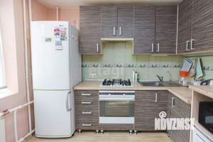 2-к квартира, вторичка, 51м2, 1/10 этаж