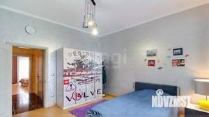 4-к квартира, вторичка, 137м2, 7/9 этаж