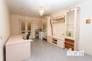 3-к квартира, вторичка, 65м2, 4/10 этаж