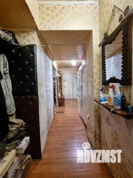 3-к квартира, вторичка, 63м2, 8/9 этаж