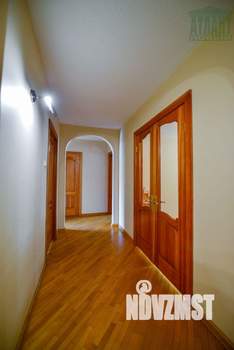 4-к квартира, вторичка, 89м2, 1/10 этаж