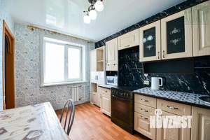 3-к квартира, вторичка, 76м2, 9/10 этаж