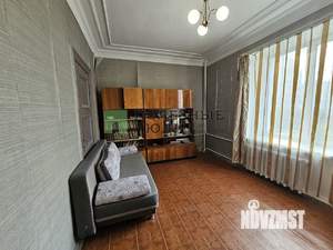 2-к квартира, вторичка, 60м2, 2/5 этаж