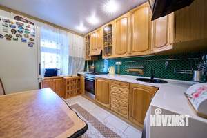 3-к квартира, вторичка, 59м2, 3/5 этаж