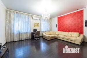 2-к квартира, вторичка, 78м2, 3/3 этаж