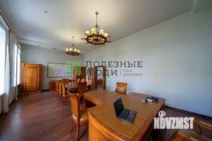 2-к квартира, вторичка, 100м2, 4/4 этаж