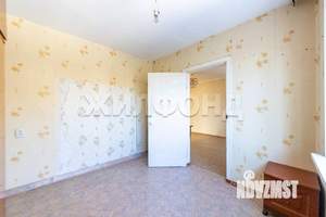 4-к квартира, вторичка, 61м2, 3/5 этаж