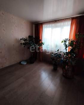 3-к квартира, вторичка, 70м2, 5/10 этаж