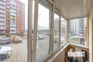 2-к квартира, вторичка, 60м2, 1/10 этаж