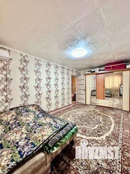 3-к квартира, вторичка, 61м2, 1/5 этаж