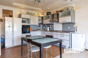 3-к квартира, вторичка, 82м2, 6/8 этаж