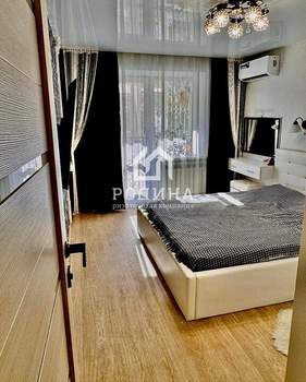 3-к квартира, вторичка, 70м2, 1/10 этаж