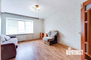 4-к квартира, вторичка, 72м2, 9/9 этаж