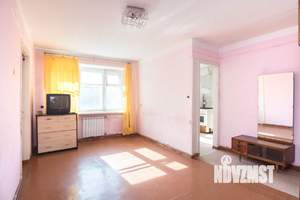 2-к квартира, вторичка, 45м2, 3/5 этаж