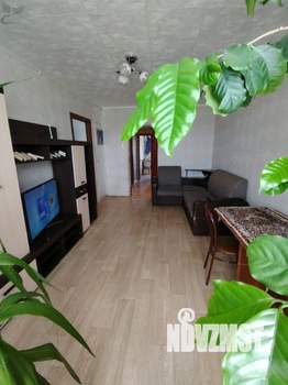 3-к квартира, вторичка, 61м2, 5/5 этаж