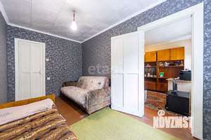 3-к квартира, вторичка, 56м2, 1/5 этаж