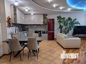 2-к квартира, вторичка, 110м2, 11/13 этаж