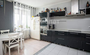 3-к квартира, вторичка, 95м2, 11/14 этаж