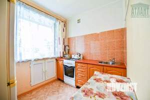 2-к квартира, вторичка, 42м2, 3/5 этаж