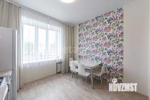 3-к квартира, вторичка, 73м2, 2/4 этаж