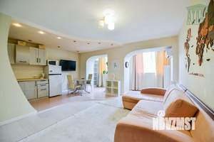 2-к квартира, вторичка, 68м2, 3/11 этаж