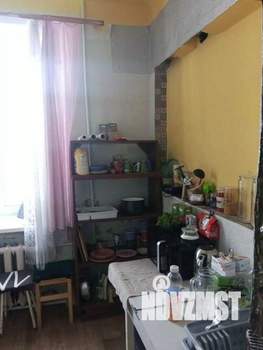 2-к квартира, вторичка, 63м2, 1/3 этаж