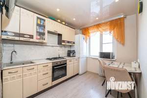 2-к квартира, вторичка, 54м2, 9/9 этаж