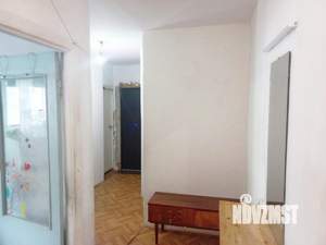 3-к квартира, вторичка, 58м2, 1/15 этаж