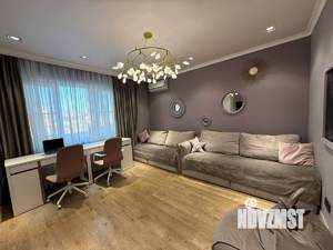 3-к квартира, вторичка, 74м2, 9/9 этаж