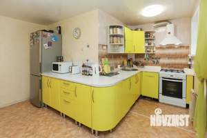 3-к квартира, вторичка, 65м2, 9/9 этаж