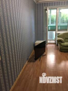 2-к квартира, вторичка, 54м2, 1/10 этаж