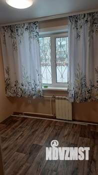 2-к квартира, вторичка, 42м2, 1/5 этаж