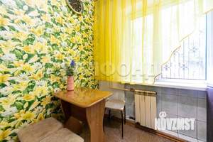 3-к квартира, вторичка, 61м2, 1/5 этаж