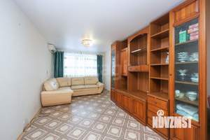 3-к квартира, вторичка, 66м2, 1/9 этаж